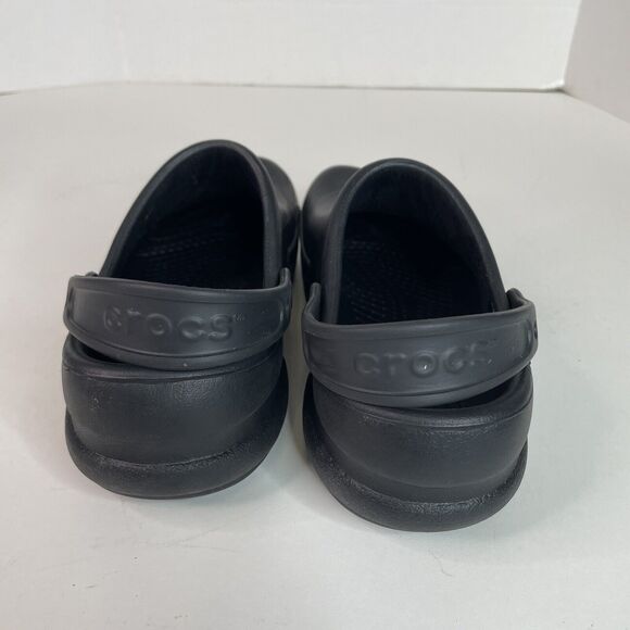 Crocs Classic Clog Sandle Mens 10 Womens 12, All Black, Strap, Unvented - Picture 6 of 9